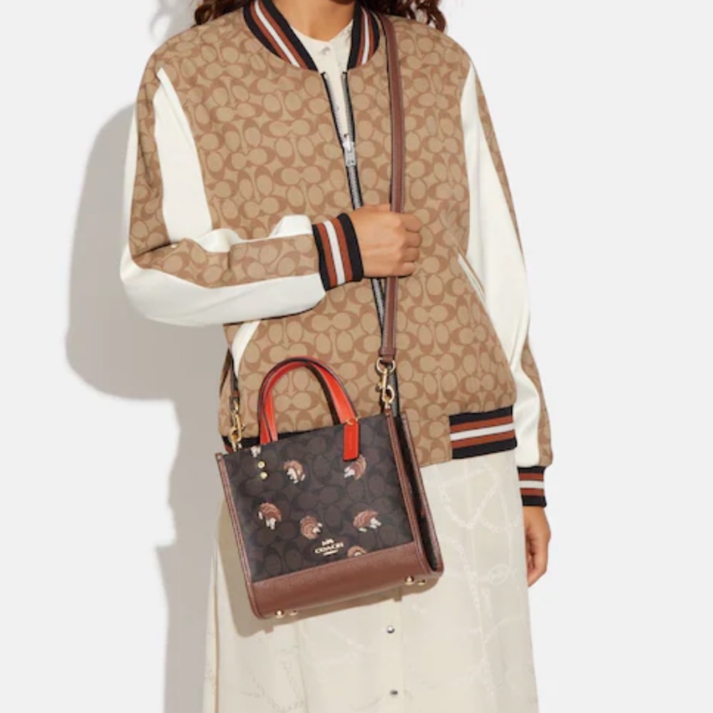 Coach Dempsey Tote 22 In Signature Canvas With Hedgehog Print In Brown Black NWT